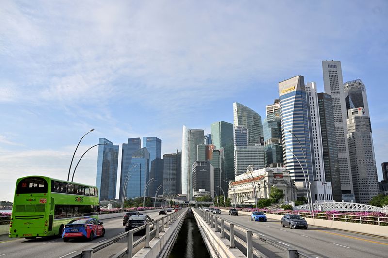 &copy; Reuters. 　３月２５日、シンガポールの２月のコアインフレ率は前年比３．６％上昇し、市場予想を上回り２０２３年７月以来の高水準となった。写真は昨年１月、シンガポールで撮影（２０２４年