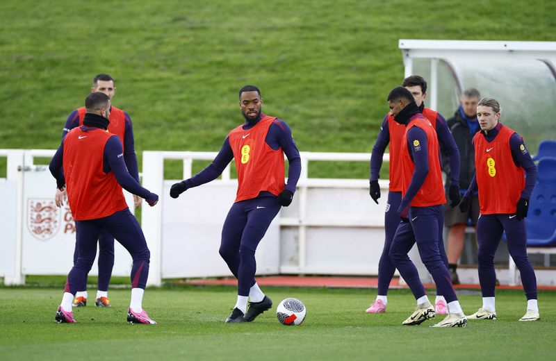 &copy; Reuters. Soccer Football - International Friendly - England Training - St George's Park, Burton upon Trent, Britain - March 22, 2024 England's Ivan Toney with teammates during training Action Images via Reuters/John Sibley
