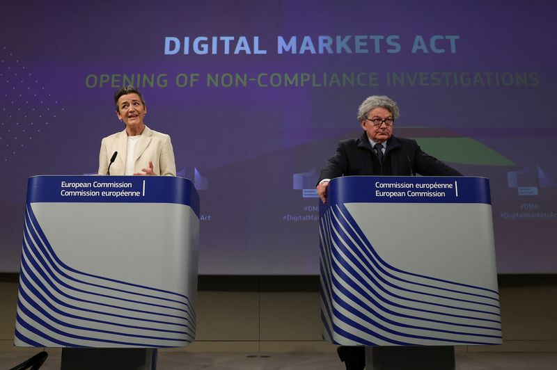 &copy; Reuters. EU antitrust chief Margrethe Vestager and European Commissioner for Internal Market Thierry Breton hold a press conference in Brussels, Belgium March 25, 2024. REUTERS/Yves Herman