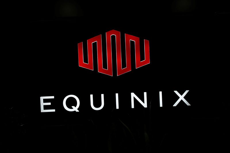 &copy; Reuters. The logo of Equinix is pictured at the entrance of a data center in Pantin, outside Paris, France, December 7, 2016.  REUTERS/Benoit Tessier/File Photo