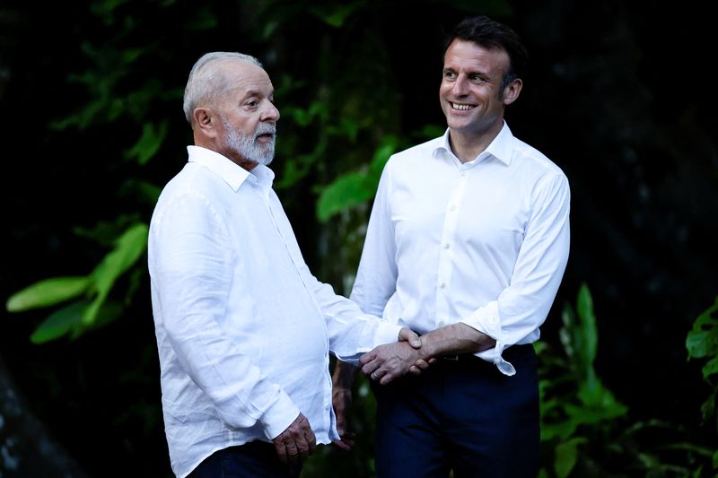 &copy; Reuters. Lula e Macron visitam comunidade perto de Belém
26/03/2024
REUTERS/Ueslei Marcelino