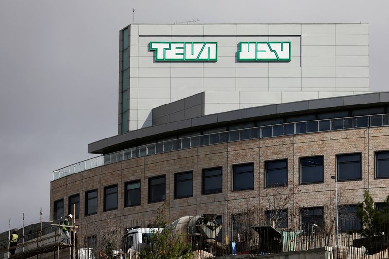 &copy; Reuters. FILE PHOTO: A Teva Pharmaceutical Industries building is seen in Jerusalem December 14, 2017. REUTERS/Ammar Awad/File Photo