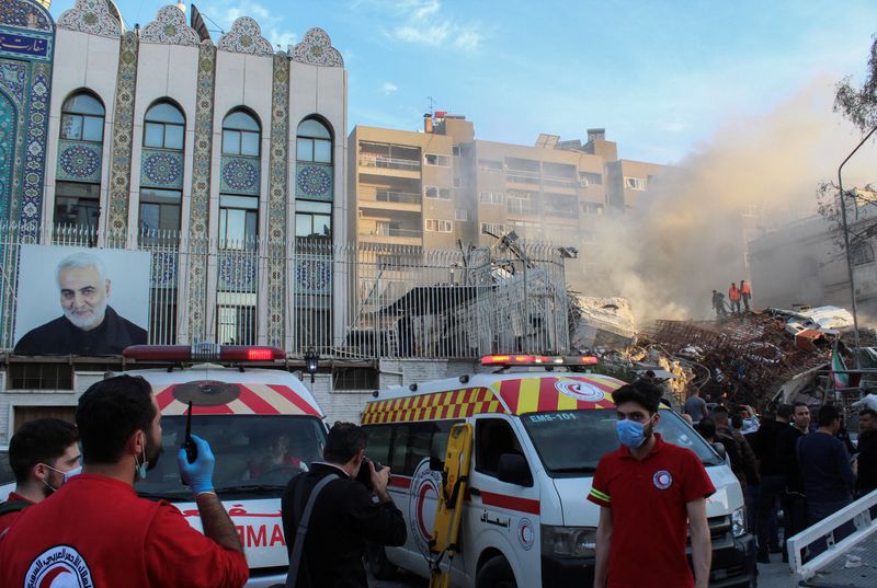 &copy; Reuters. Consulado iraniano em Damasco é destruído em suposto ataque aéreo israelense
01/04/2024
REUTERS/Firas Makdesi