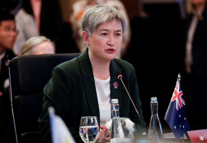 &copy; Reuters. FILE PHOTO: Australian Foreign Minister Penny Wong speaks during the ASEAN Post Ministerial conference with Australia, in Jakarta, Indonesia, July 13, 2023. REUTERS/Ajeng Dinar Ulfiana/Pool/File Photo