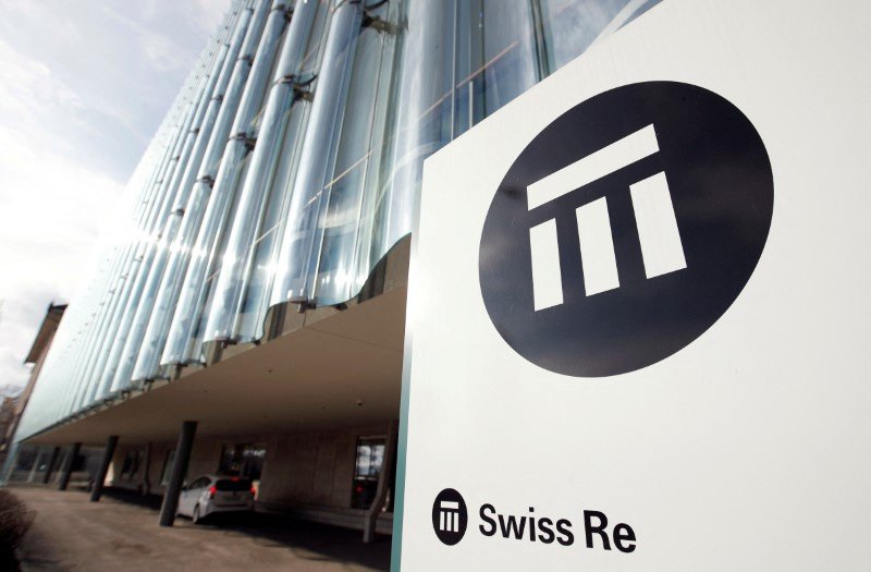 &copy; Reuters. FILE PHOTO: The logo of insurance company Swiss Re is seen in front of its headquarters in Zurich, Switzerland February 12, 2019. REUTERS/Arnd WIegmann/File Photo