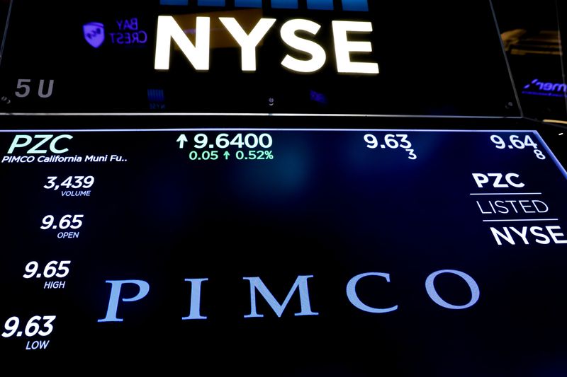 &copy; Reuters. Ticker and trading information for Pacific Investment Management Co. (PIMCO) are displayed on a screen at the New York Stock Exchange (NYSE) in New York, U.S., April 5, 2018. REUTERS/Brendan McDermid/File photo