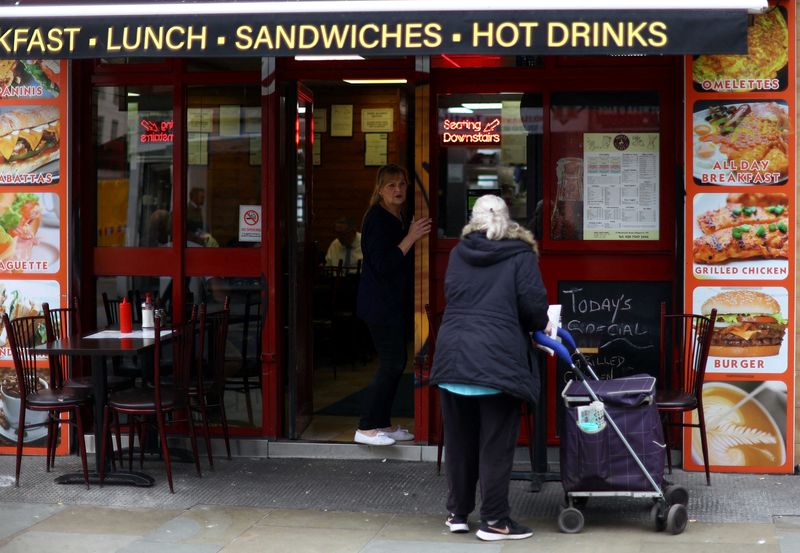 &copy; Reuters. Un café à Londres, Grande-Bretagne. /Photo prise le 23 octobre 2023/REUTERS/Hannah McKay