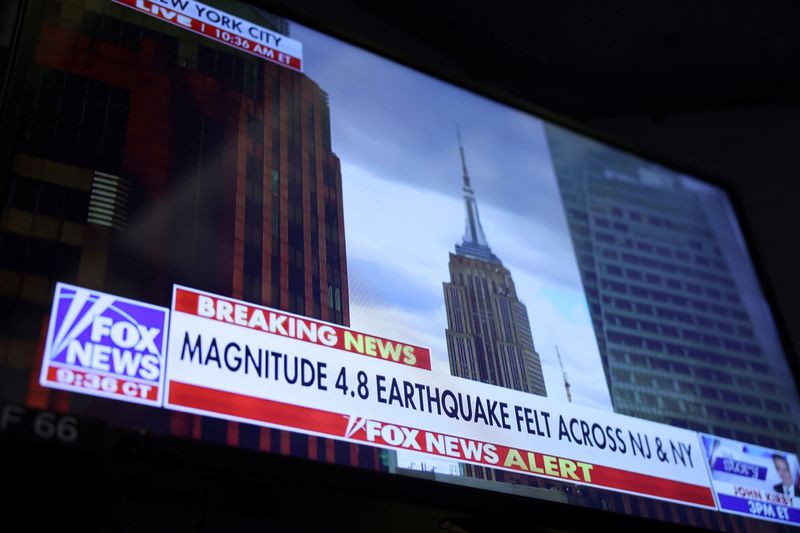 &copy; Reuters. 米ニューヨーク市近郊で５日午前１０時２０分（日本時間同日午後１１時２０分）ごろ、地震が発生した。米地質調査所（ＵＳＧＳ）によると、マグニチュード（Ｍ）は４．８だった。写真