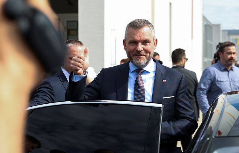 &copy; Reuters. Presidential candidate Peter Pellegrini gestures after casting his vote on the day of country's presidential election run-off, at a polling station in Bratislava, Slovakia, April 6, 2024. REUTERS/Eva Korinkova