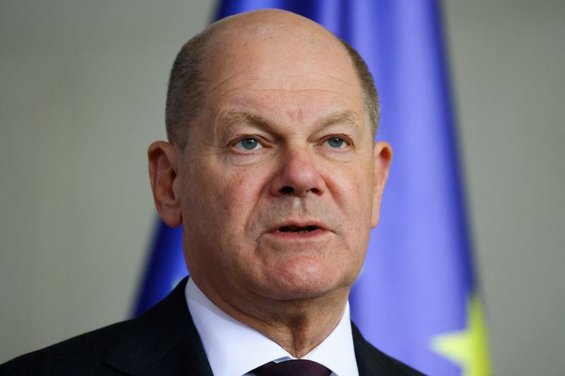 &copy; Reuters. FILE PHOTO: German Chancellor Olaf Scholz speaks during a press conference with Latvian Prime Minister Evika Silina, in Berlin, Germany, March 27, 2024. REUTERS/Nadja Wohlleben/File Photo