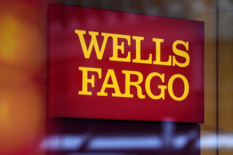 &copy; Reuters. A Wells Fargo logo is seen in New York City, U.S. January 10, 2017. REUTERS/Stephanie Keith/File photo