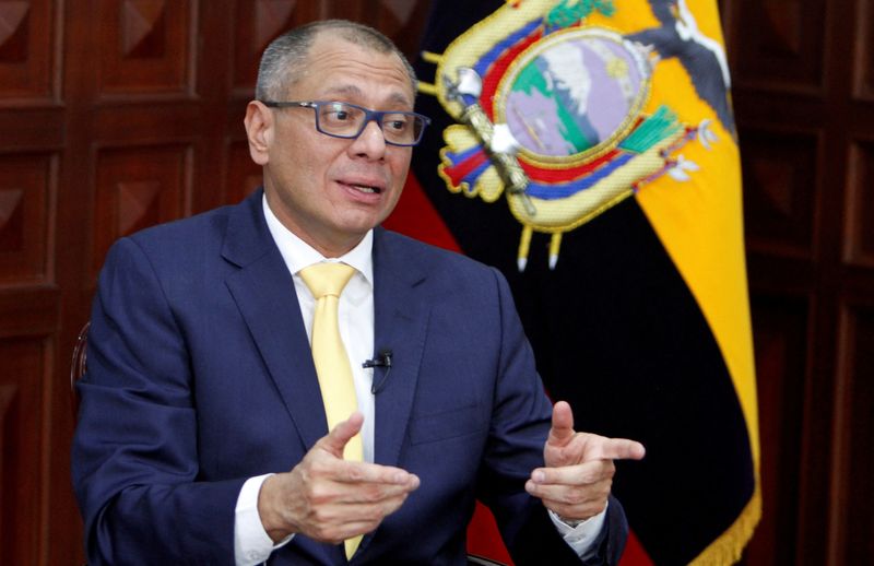 © Reuters. FILE PHOTO: Ecuador's Vice President Jorge Glas talks for the length of an interview with Reuters at the Government Palace in Quito, Ecuador, August 29, 2017.  REUTERS/Daniel Tapia/File Exclaim