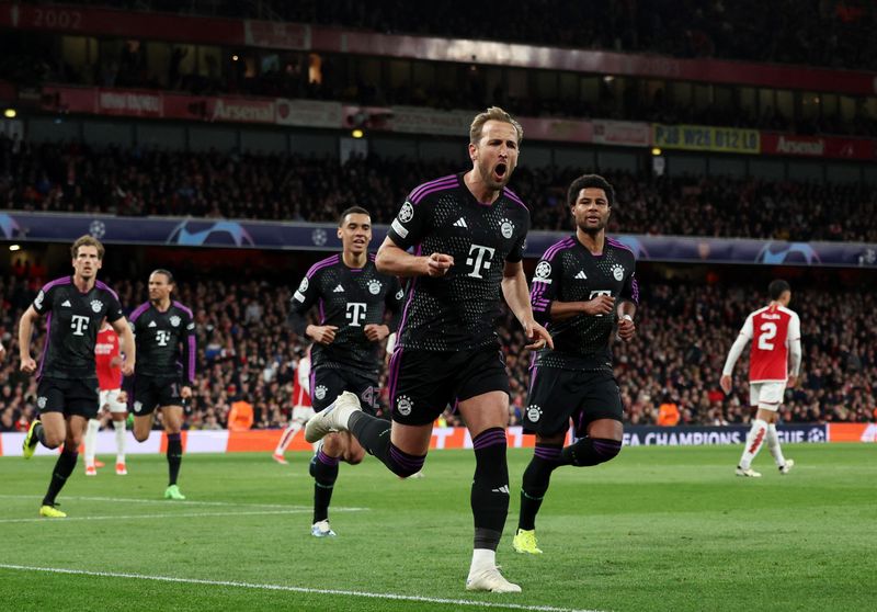&copy; Reuters. هاري كين يحتفل بتسجيله الهدف الثاني في شباك أرسنال في دوري أبطال أوروبا لكرة القدم يوم التاسع من أبريل نيسان 2024. تصوير: ديفيد كلاين - رويترز.