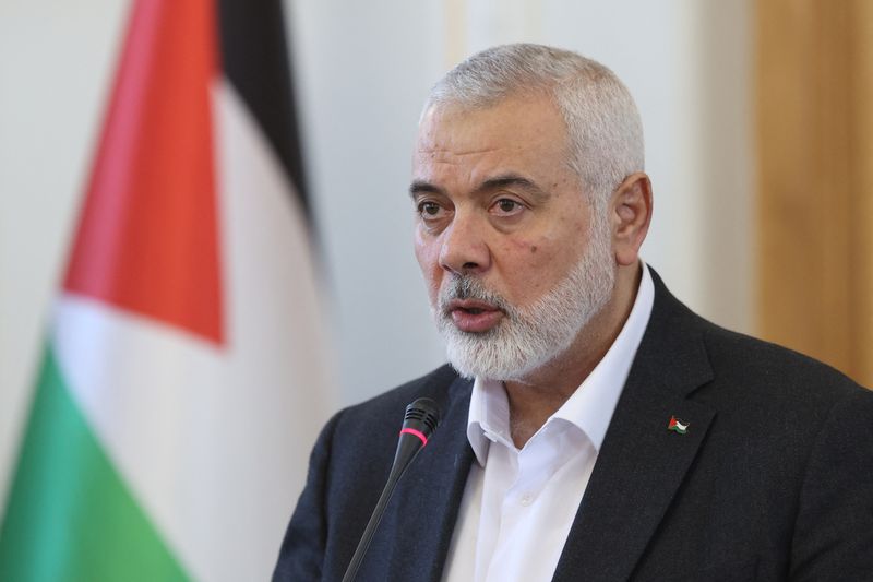 &copy; Reuters. FILE PHOTO: Palestinian group Hamas' top leader, Ismail Haniyeh speaks during a press conference in Tehran, Iran, March 26, 2024. Majid Asgaripour/WANA (West Asia News Agency) via REUTERS/File Photo