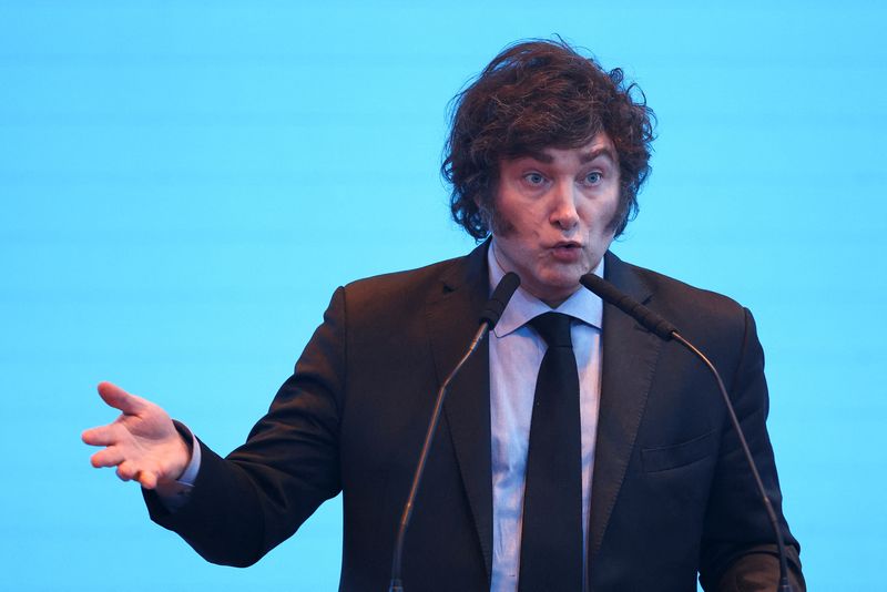 &copy; Reuters. FILE PHOTO: Argentina's President Javier Milei speaks during a business event in Buenos Aires, Argentina, March 26, 2024. REUTERS/Agustin Marcarian/File Photo