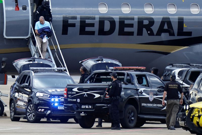 &copy; Reuters. Deputado Chiquinho Brazão chega a Brasília preso pela Polícia Federal
24/03/2024
REUTERS/Ueslei Marcelino