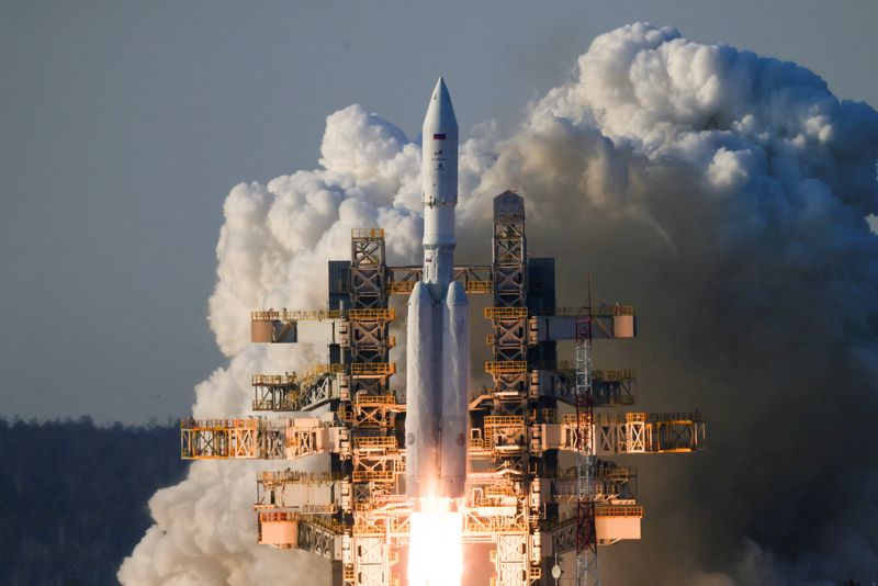 &copy; Reuters. La fusée Angara-A5 décolle du cosmodrome de Vostotchny, dans la région de l'Amur, en Russie. /Photo prise le 11 avril 2024/Roscosmos/Ivan Timoshenko/via REUTERS