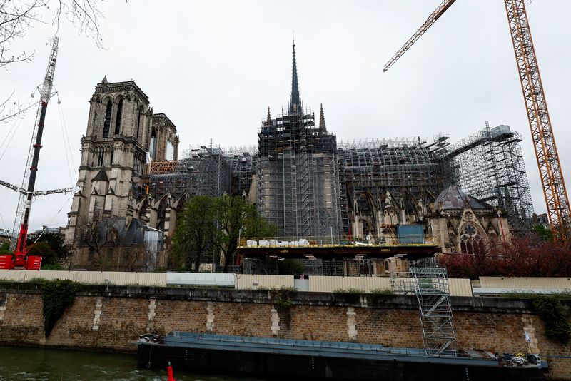 &copy; Reuters. Catedral de Notre-Dame, em Paris
30/03/2024
REUTERS/Gonzalo Fuentes