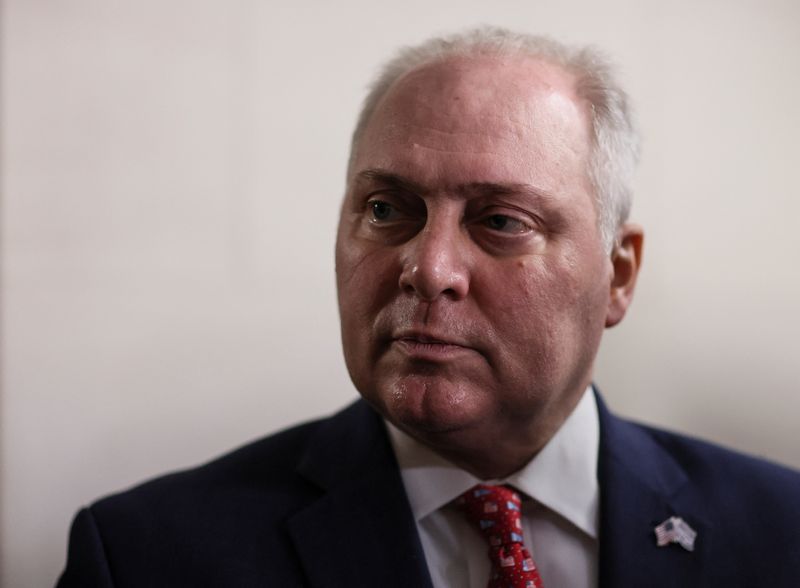 ©Reuters. File photo: U.S. House Republican Majority Leader Steve Scalise speaks to reporters after House Republicans nominated Rep. Tom Emmer (R-Minn.) to be Speaker of the House during the House Republican Conference to select candidates on Capitol Hill. Secretary of State (Republican, Louisiana). Washington, USA, October 24, 2023.REUTERS/Leah Millis/File Photo