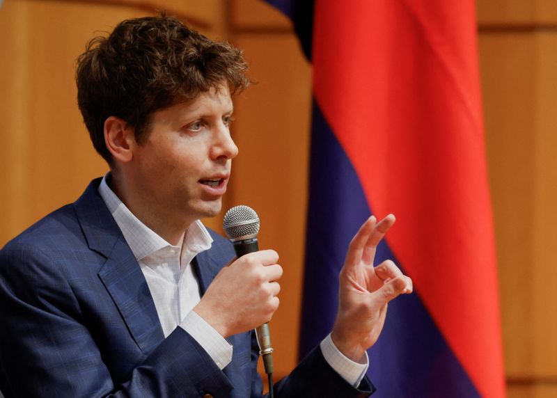 &copy; Reuters. File photo: Sam Altman, CEO of ChatGPT maker OpenAI, attends an open dialogue with students at Keio University in Tokyo, Japan June 12, 2023. REUTERS/Issei Kato/File photo
