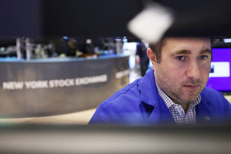 Trend hedge funds could sell up to $42 billion in US shares, says Goldman