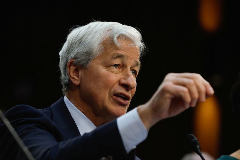 &copy; Reuters. JPMorgan Chase CEO and Chairman Jamie Dimon gestures as he speaks during the U.S. Senate Banking, Housing and Urban Affairs Committee oversight hearing on Wall Street firms, on Capitol Hill in Washington, U.S., December 6, 2023. REUTERS/Evelyn Hockstein/F