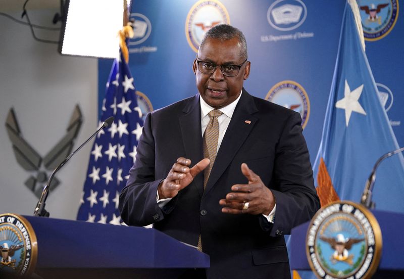 &copy; Reuters. FILE PHOTO: U.S. Defense Secretary Lloyd Austin speaks during a joint press conference with Chairman of the Joint Chiefs of Staff Gen. Mark Milley (not pictured), following an online meeting of the Ukraine Defense Contact Group, at the Pentagon in Washing