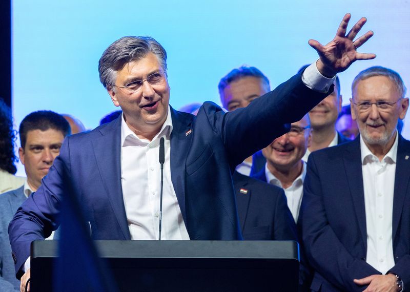 &copy; Reuters. FILE PHOTO: Croatian Prime Minister and Croatian Democratic Union (HDZ) party chief Andrej Plenkovic attends an election rally in Zagreb, Croatia, April 14, 2024. REUTERS/Antonio Bronic/File Photo