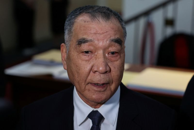 &copy; Reuters. FILE PHOTO: Taiwan's Defence Minister Chiu Kuo-cheng speaks to the media before attending a parliament session in Taipei, Taiwan, February 20, 2024. REUTERS/Ann Wang/File Photo