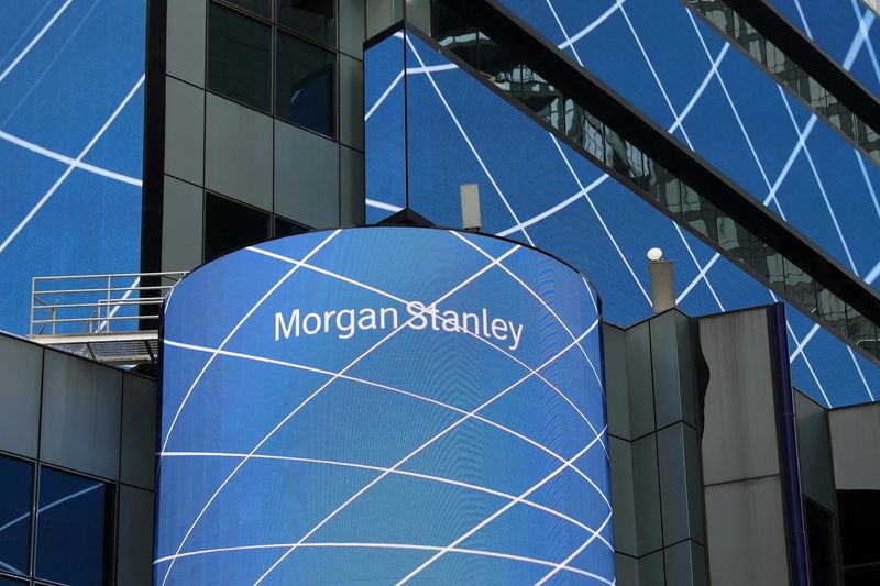 © Reuters. FILE PHOTO: The corporate logo of financial firm Morgan Stanley is pictured on the company's world headquarters in New York, U.S. April 17, 2017. REUTERS/Shannon Stapleton/File Photo