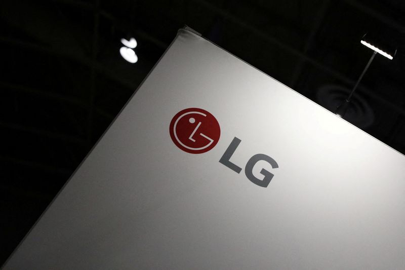 &copy; Reuters. FILE PHOTO: The logo of South Korean multinational electronics company LG is displayed at the Collision conference in Toronto, Ontario, Canada June 23, 2022. REUTERS/Chris Helgren/File Photo