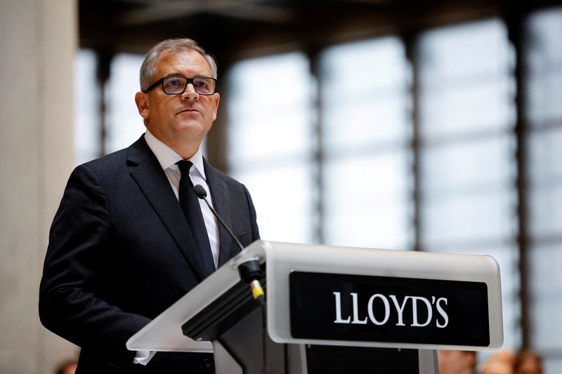 &copy; Reuters. FILE PHOTO: Lloyd's of London chairman Bruce Carnegie-Brown speaks during an event to mark accession of Britain's King Charles at the Lloyd's Building in the City of London, Britain, September 15, 2022. REUTERS/Sarah Meyssonnier/File Photo