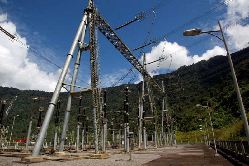 &copy; Reuters. FILE PHOTO: View of  the installations of Ecuador's hydroelectric power station Coca Codo Sinclair in Napo, Ecuador June 1, 2018. REUTERS/Daniel Tapia/File Photo
