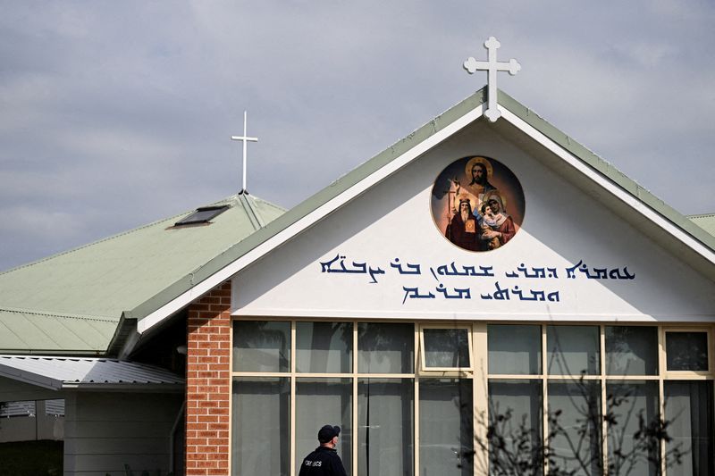 &copy; Reuters. FILE PHOTO: Police investigate at the Assyrian Christ The Good Shepherd Church after a knife attack took place during a service the night before, in Wakeley in Sydney, Australia, April 16, 2024. REUTERS/Jaimi Joy/File Photo