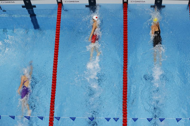 &copy; Reuters. FILE PHOTO: Tokyo 2020 Olympics - Swimming - Mixed 4 x 100m Medley Relay - Heats. REUTERS/Antonio Bronic