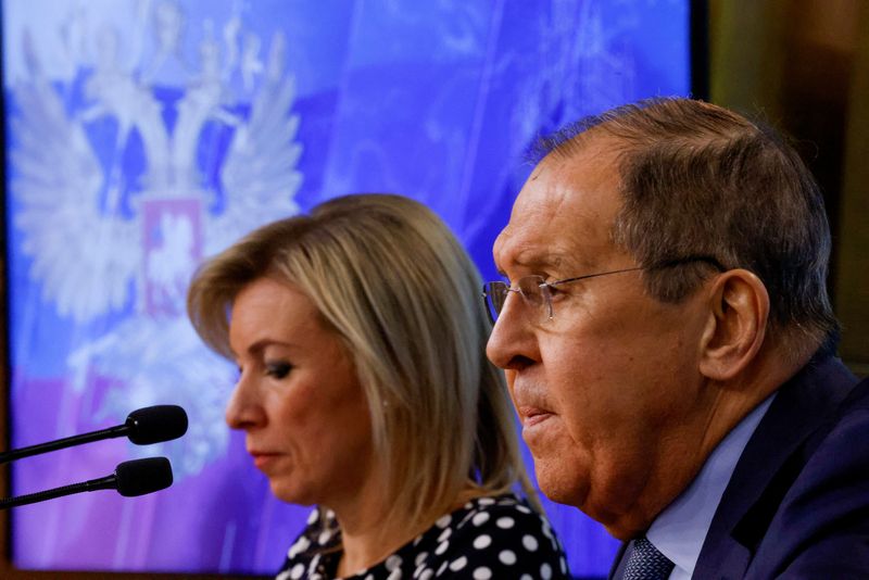 &copy; Reuters. Russian Foreign Minister Sergei Lavrov and spokeswoman of Russia's Foreign Ministry Maria Zakharova attend an annual press conference in Moscow, Russia, January 18, 2024. REUTERS/Maxim Shemetov/FILE PHOTO