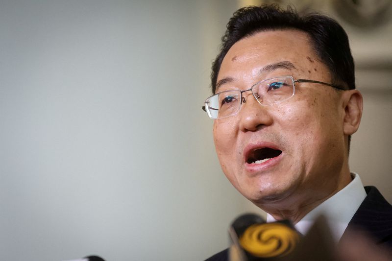 &copy; Reuters. FILE PHOTO: Xie Feng, China's new ambassador to the U.S., addresses the media as he arrives at JFK airport in New York City, U.S., May 23, 2023. REUTERS/Brendan McDermid/File Photo