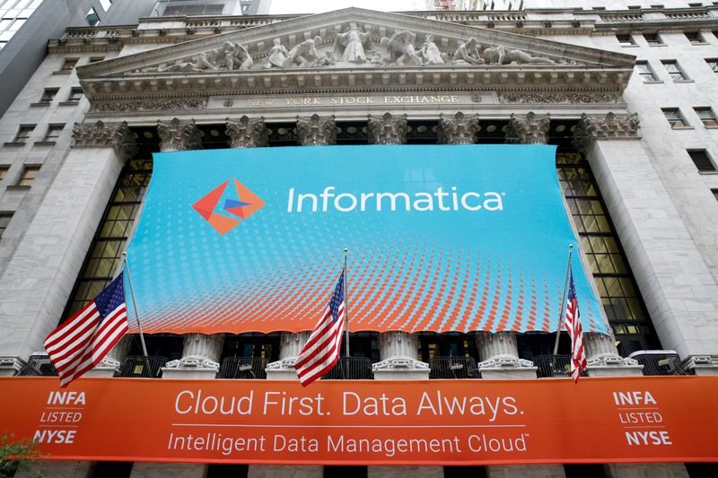 &copy; Reuters. FILE PHOTO: A banner celebrating the Informatica IPO on the front of the New York Stock Exchange (NYSE) in New York City, U.S., October 27, 2021.  REUTERS/Brendan McDermid/File Photo