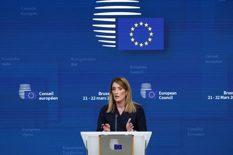 &copy; Reuters. FOTO DE ARCHIVO: La presidenta del Parlamento Europeo, Roberta Metsola, durante una rueda de prensa el día de una cumbre de líderes de la Unión Europea en Bruselas, Bélgica. 21 de marzo de 2024. REUTERS/Yves Herman