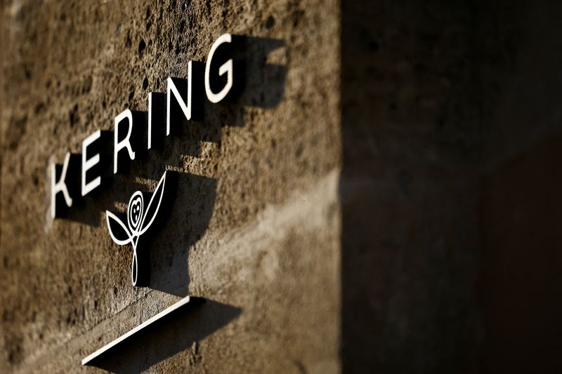 &copy; Reuters. The logo of French luxury group Kering is seen at Kering headquarters in Paris, France, February 13, 2023. REUTERS/Sarah Meyssonnier/File Photo