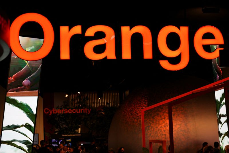 &copy; Reuters. The logo of Orange is pictured at the GSMA's 2023 Mobile World Congress (MWC) in Barcelona, Spain February 28, 2023. REUTERS/Nacho Doce/File Photo