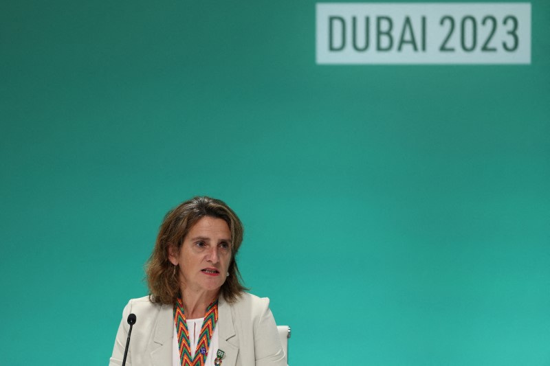 &copy; Reuters. FOTO DE ARCHIVO: Teresa Ribera, durante la Conferencia de las Naciones Unidas sobre el Cambio Climático (COP28), en Dubái, Emiratos Árabes Unidos. 6 de diciembre de 2023. REUTERS/Amr Alfiky