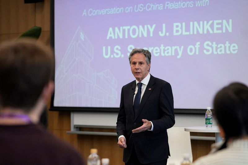 &copy; Reuters. وزير الخارجية الأمريكي أنتوني بلينكن يتحدث إلى الطلاب في جامعة نيويورك في شنغهاي بالصين يوم 25 أبريل نيسان 2024. صورة لرويترز من ممثل لوكالات ا