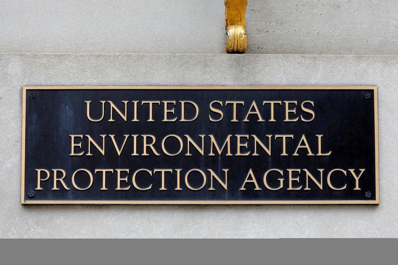 &copy; Reuters. FILE PHOTO: Signage is seen at the headquarters of the United States Environmental Protection Agency (EPA) in Washington, D.C., U.S., May 10, 2021. REUTERS/Andrew Kelly/File Photo