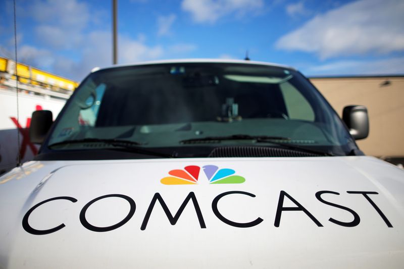 Comcast’s broadband customer losses eclipse upbeat streaming performance