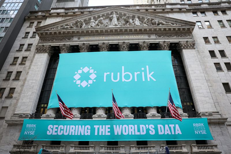 &copy; Reuters. A banner for Rubrik Inc., the Microsoft backed cybersecurity software startup, is displayed to celebrate the company’s IPO at the New York Stock Exchange (NYSE) in New York City, U.S., April 25, 2024.  REUTERS/Brendan McDermid