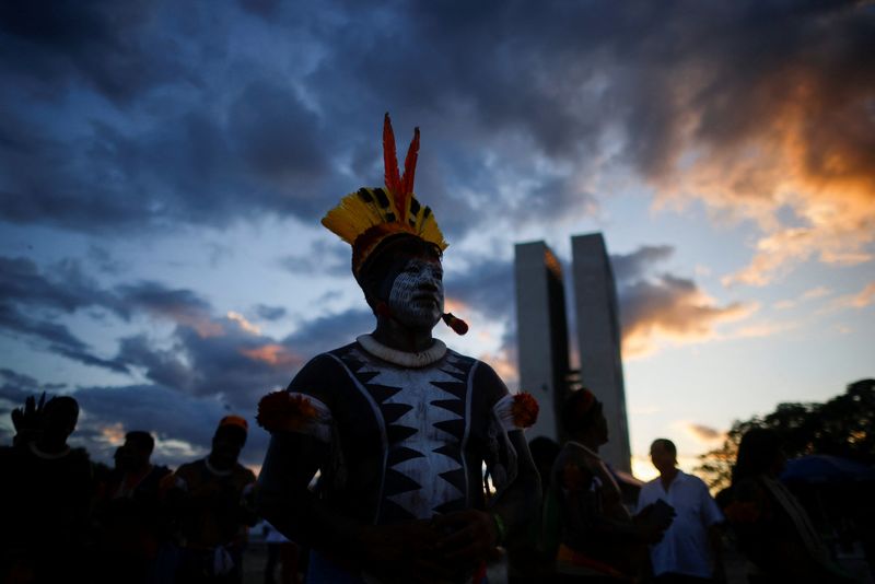 &copy; Reuters. Indígenas fazem manifestação em Brasília
25/04/2024
REUTERS/Adriano Machado
