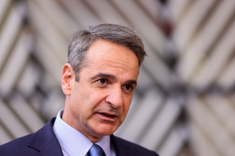&copy; Reuters. FILE PHOTO: Greek Prime Minister Kyriakos Mitsotakis speaks to the press as he attends a European Union leaders summit in Brussels, Belgium March 21, 2024. REUTERS/Johanna Geron/File Photo