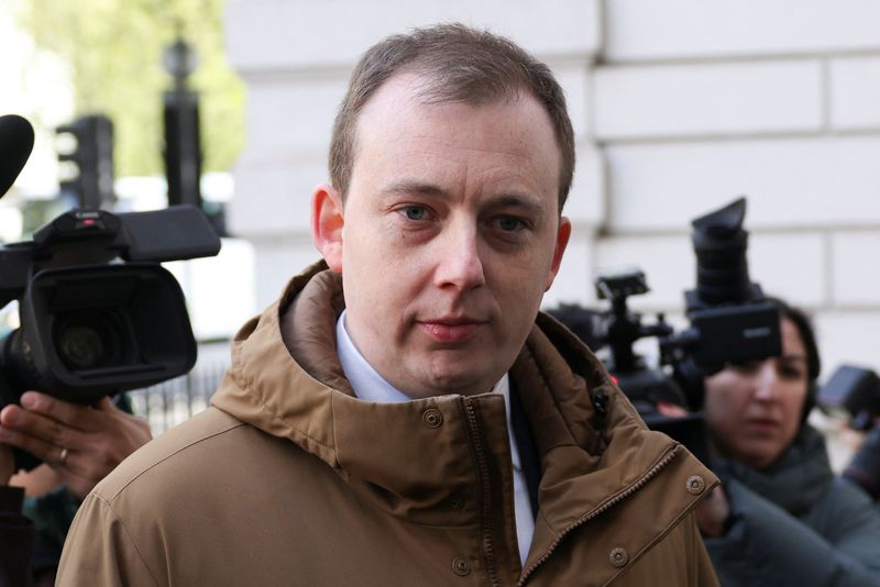 &copy; Reuters. Christopher Berry, 32, who has been charged with spying for China, arrives at Westminster Magistrates' Court, in London, Britain, April 26, 2024. REUTERS/Hollie Adams