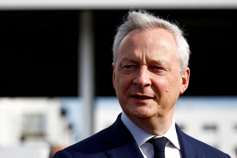 &copy; Reuters. FILE PHOTO: French Minister for Economy, Finance, Industry and Digital Security Bruno Le Maire arrives for a visit at the Renault Sandouville car factory, near Le Havre, France, March 29, 2024. REUTERS/Sarah Meyssonnier/File Photo